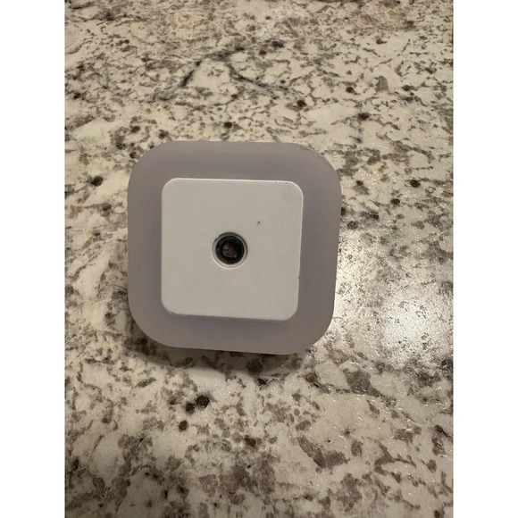 Vont Plug in Night light - Picture 5 of 6